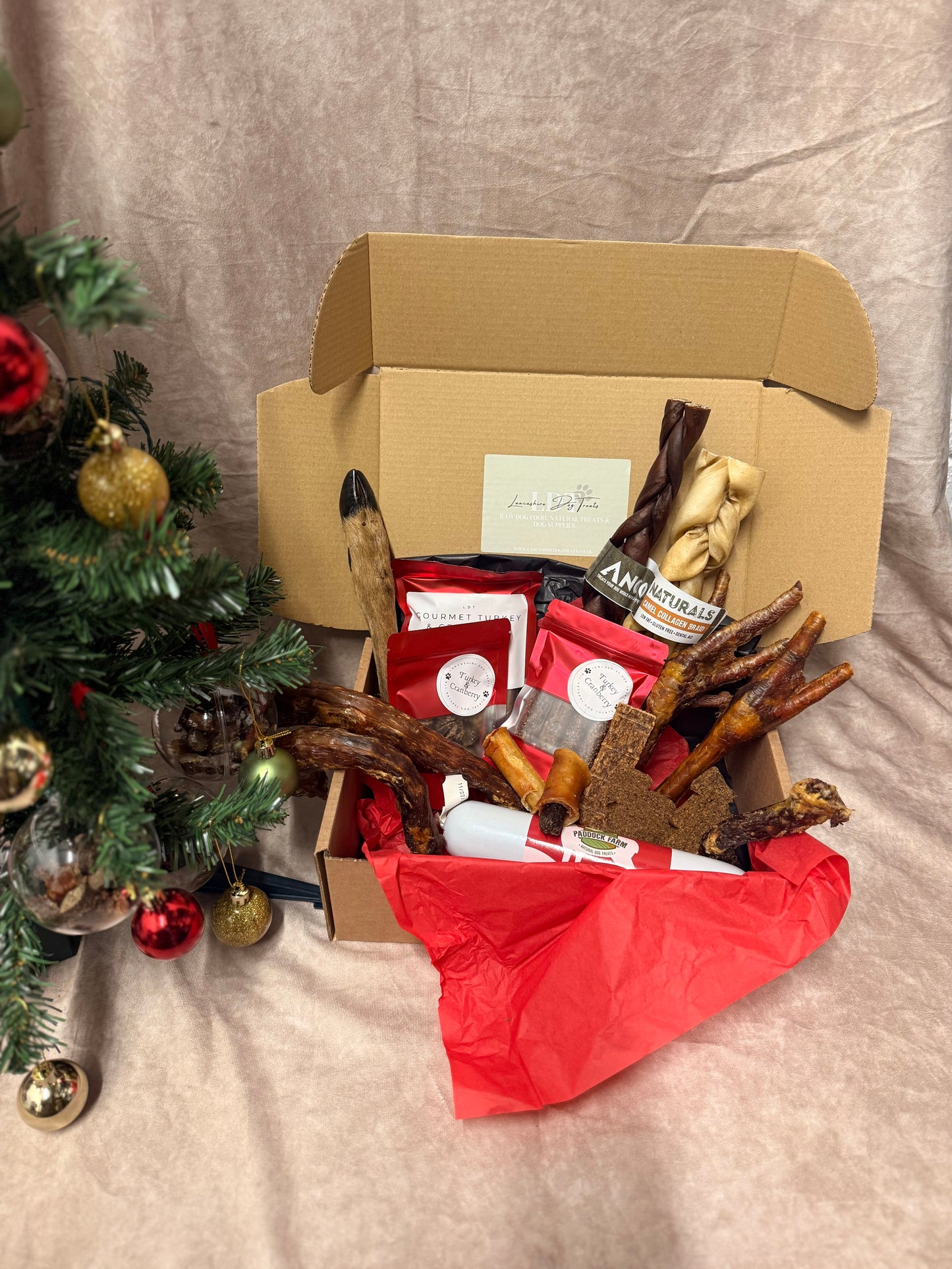 🎄 Christmas Deluxe Natural Treat Box